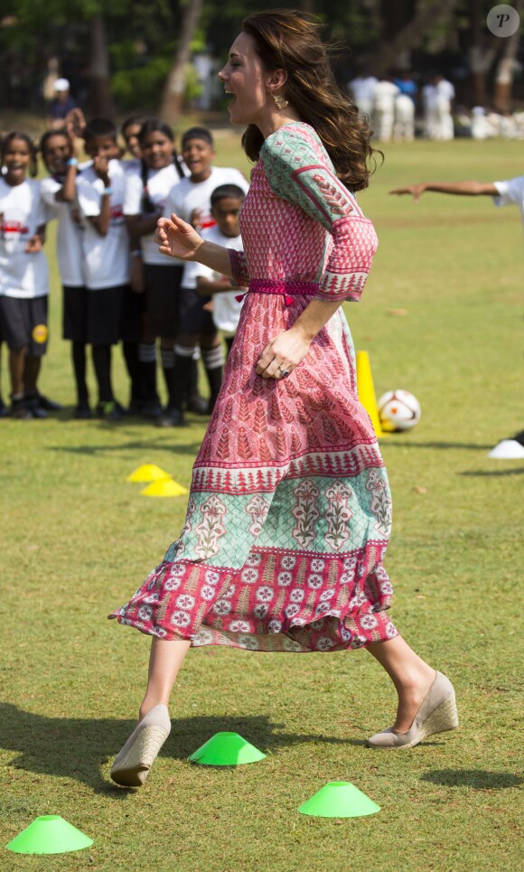 Le prince William et la duchesse de Cambridge, Catherine Kate Middleton au parc Oval Maidan à Bombay le 10 avril 2016