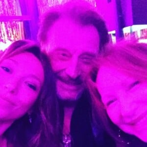 Laura Smet entourée de Johnny Hallyday et Nathalie Baye fin mars.