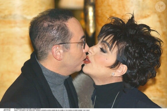 Liza Minnelli et David Gest à Londres, le 24 janvier 2002