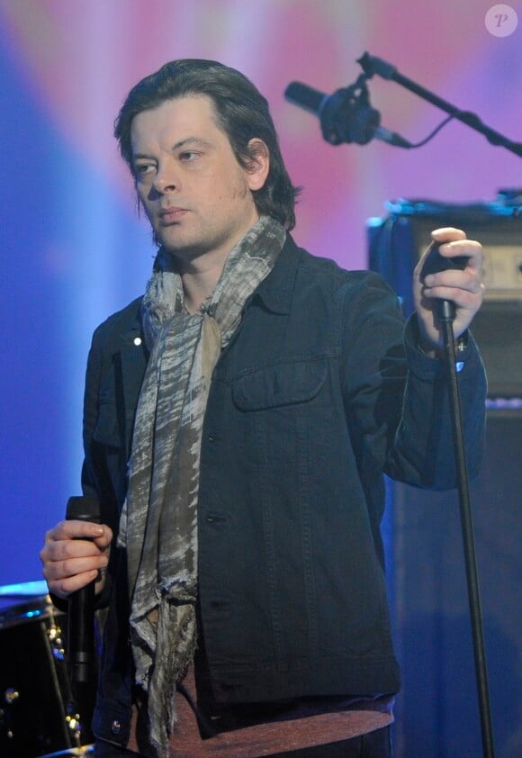 Benjamin Biolay lors de la 28e édition des Victoires de la Musique au Zénith de Paris le 8 février 2013