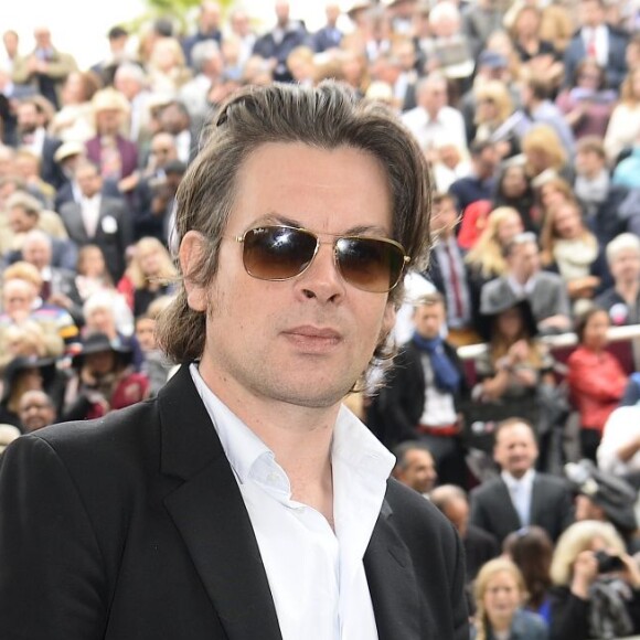 Benjamin Biolay au 94e Qatar Prix de l'Arc de Triomphe à l'Hippodrome de Longchamp à Paris le 4 octobre 2015