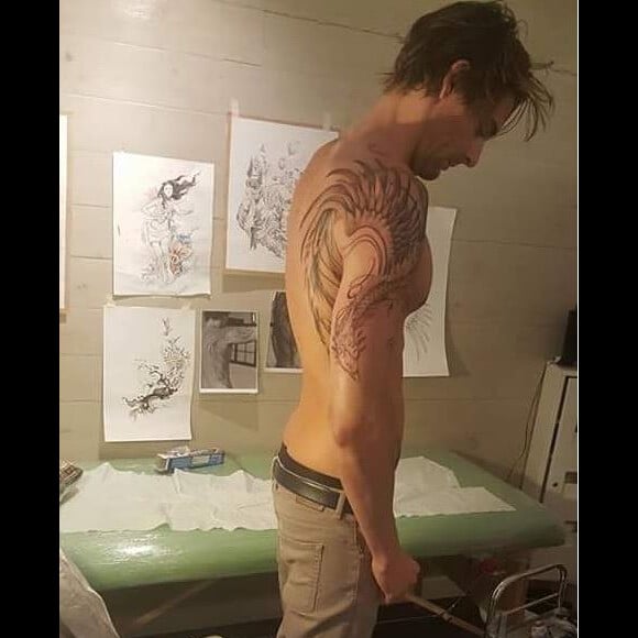 Le nageur Camille Lacourt dévoile son tatouage, sur Instagram. Avril 2016