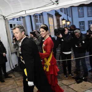 La princesse Mary et le prince Frederik de Danemark au banquet d'état pour le président du Mexique Enrique Pena Nieto et sa femme Angelica Rivera au château de Fredensborg le 13 avril 2016