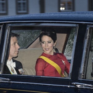 La princesse Mary et le prince Frederik de Danemark au banquet d'état pour le président du Mexique Enrique Pena Nieto et sa femme Angelica Rivera au château de Fredensborg le 13 avril 2016