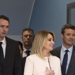 Le président du Mexique, Enrique Pena Nieto, et sa femme, Angelica Rivera, visitaient l'école Tjornegards avec le prince Frederik et la princesse Mary de Danemark à Gentofte le 14 avril 2016 lors de leur visite officielle de deux jours.