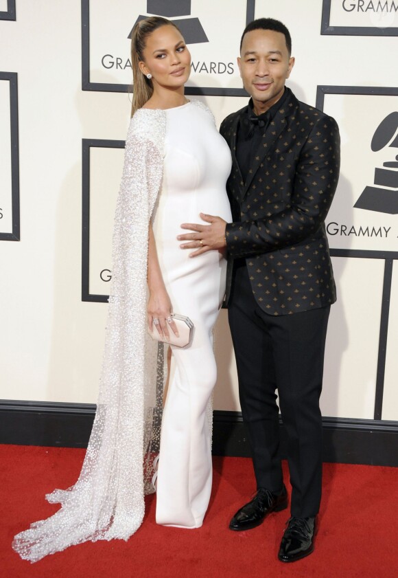 Chrissy Teigen et John Legend à la 58e soirée annuelle des Grammy Awards au Staples Center à Los Angeles le 15 février 2016