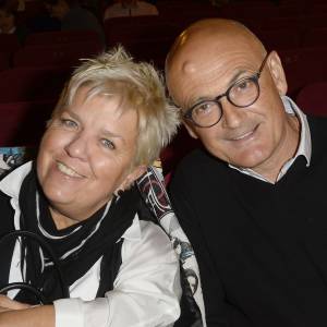 Mimie Mathy et son mari Benoist Gérard - Remise du prix de La Fondation Diane & Lucien Barrière 2015 au théâtre Tristan Bernard à Paris, pour la pièce "Je vous écoute" à Paris le 1er février 2016. © Coadic Guirec/Bestimage