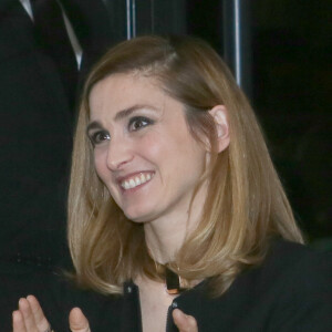 Exclusif - Julie Gayet - Gala de charité au profit de l'association "Endofrance" qui lutte contre l'endométriose au Pavillon Royal à Paris le 7 avril 2016. © CVS/Bestimage