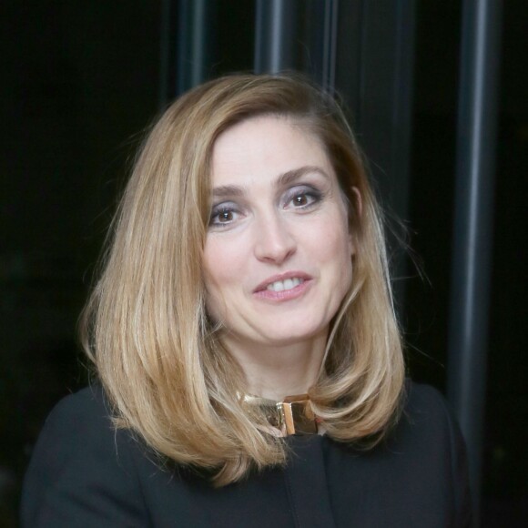 Exclusif - Julie Gayet - Gala de charité au profit de l'association "Endofrance" qui lutte contre l'endométriose au Pavillon Royal à Paris le 7 avril 2016. © CVS/Bestimage