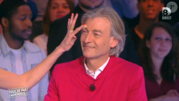 Gilles Verdez, blessé, dans Touche pas à mon poste, le mardi 19 avril 2016.