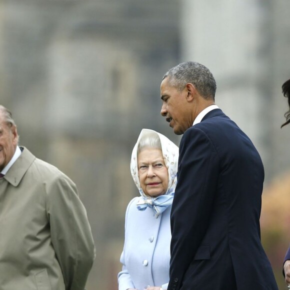 La reine Elizabeth II et le prince Philip ont accueilli à leur arrivée le président américain Barack Obama et sa femme la première dame Michelle à leur descente d'hélicoptère au palais de Windsor, le 22 avril 2016. Pour l'occasion, le couple royal anglais est allé chercher en voiture le président américain et sa femme. Le prince Philip a pris le volant.