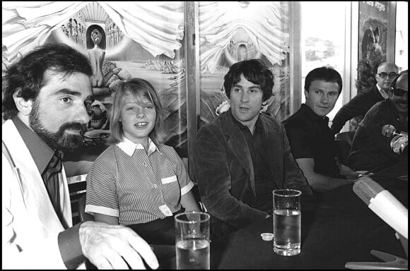 Martin Scorsese, Jodie Foster, Robert de Niro et Harvey Keitel en conférence de presse pour le film Taxi Driver présenté au Festival de Cannes 1976