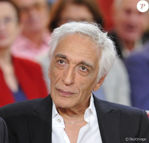 Gérard Darmon Films Et Programmes Tv Gérard Darmon Film : Gérard Darmon et une amie lors de l'avant-première