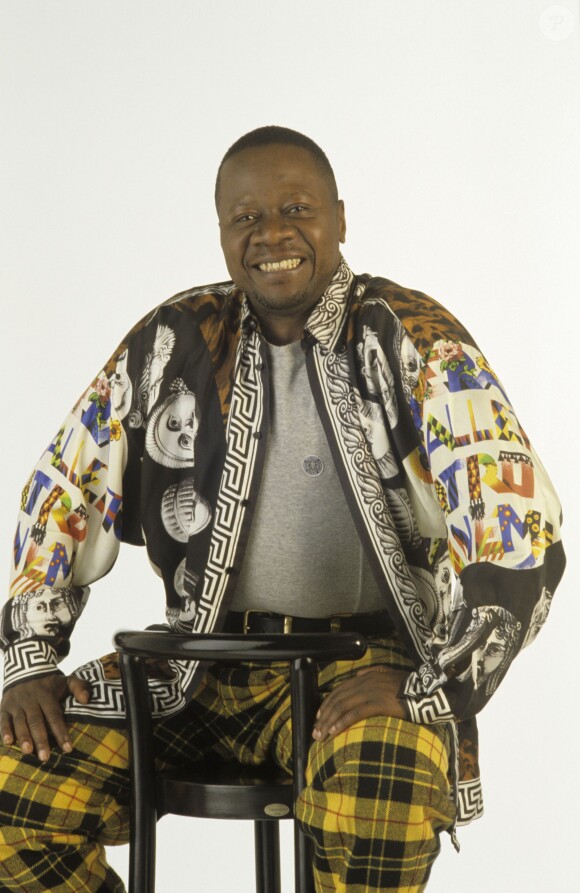 Archives -  En France, à Paris, portrait studio de Papa Wemba le 27 avril 1995.27/04/1995 -