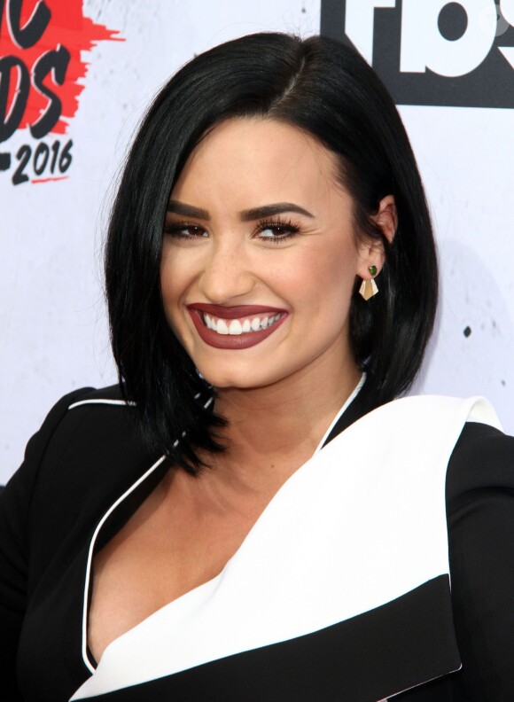 Demi Lovato à la soirée des iHeartRadio Music Awards à Inglewood, le 3 avril 2016.
