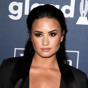 Demi Lovato lors du 27ème "Annual GLAAD Media Awards" à Beverly Hills le 2 Avril 2016.