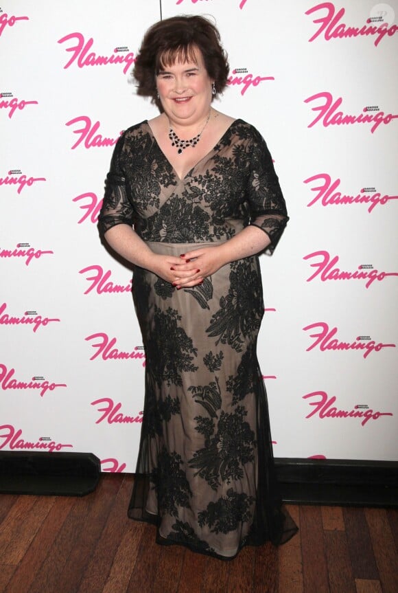 Susan Boyle pour la premiere fois sur scene a Las Vegas. La chanteuse etait l'invitee de Donny Osmond lors de son spectacle "The Donny & Marie" a l'hotel Flamingo a Las Vegas. Le 17 octobre 2012