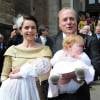 Le prince Carlos de Bourbon-Parme et la princesse Annemarie lors du baptême de leur fille la princesse Luisa le 5 avril 2014 à Plaisance.