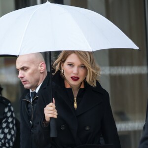 Léa Seydoux - Sorties du défilé de mode prêt-à-porter "Louis Vuitton", collection automne-hiver 2016/2017, à Paris. Le 9 mars 2016 © Cyril Moreau / Bestimage