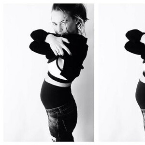 Behati Prinsloo dévoilant son baby bump sur Instagram le 16 avril 2016.