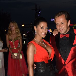 Ayem Nour et son compagnon Vincent - Soirée de Grisogono à l'hôtel Eden Roc au Cap d'Antibes lors du 68e Festival International du film de Cannes. Le 19 mai 2015.