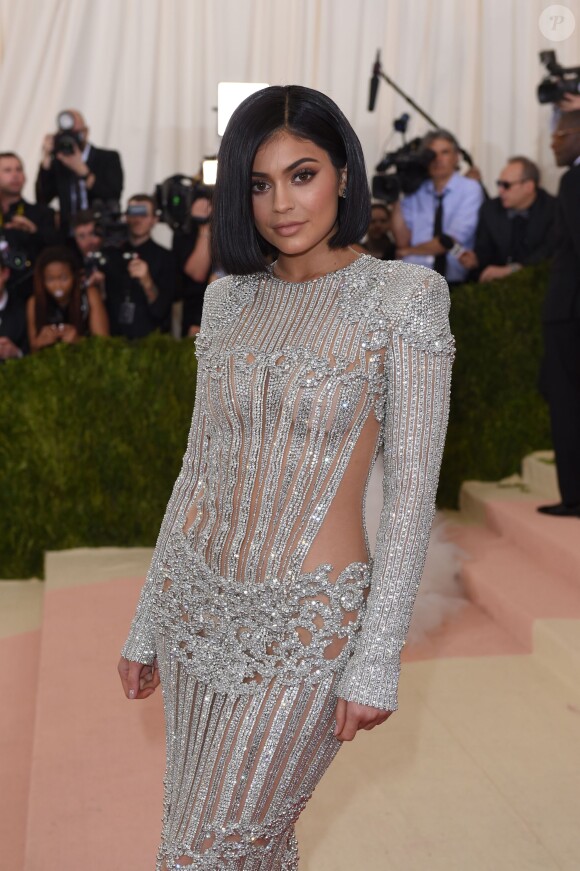 Kylie Jenner à la Soirée Costume Institute Benefit Gala 2016 (Met Ball) sur le thème de "Manus x Machina" au Metropolitan Museum of Art à New York, le 2 mai 2016.