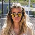 Khloe Kardashian à la sortie d'un studio d'enregistrement où elle tourne l'émission 'Kocktails With Khloe' à Van Nuys, le 27 avril 2016