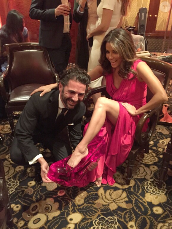 Exclusif - Eva Longoria et son compagnon Jose Antonio Baston, au Four Seasons Hôtel George V à Paris, le 25 mai 2015.