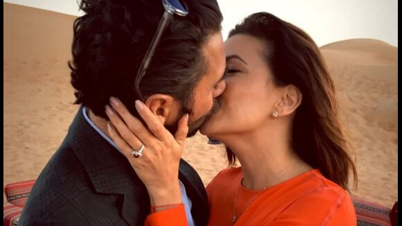 Eva Longoria : Vue sans sa bague de fiançailles, elle met les choses au clair...