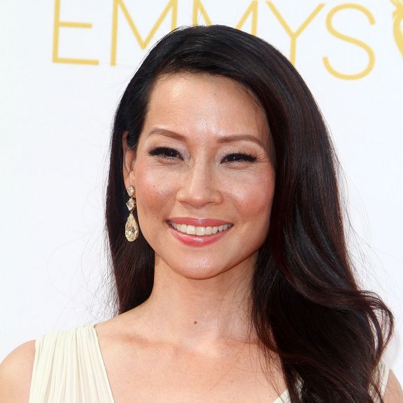 Naissance - Lucy Liu est maman d'un garçon prénommé Rockwell Lloyd, né par mère porteuse - Lucy Liu - La 66ème cérémonie annuelle des Emmy Awards au Nokia Theatre à Los Angeles, le 25 août 2014.