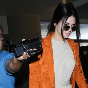 Kendall Jenner à l'aéroport de LAX à Los Angeles, le 10 mai 2016.