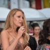 Blake Lively - Montée des marches du film Café Society pour l'ouverture du Festival de Cannes le 11 mai 2016