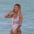 Caroline Receveur en vacances sur la plage de Miami, le 6 avril 2016.  Caroline Receveur spend some good times on Miami beach, April 6th, 2016.06/04/2016 - Miami
