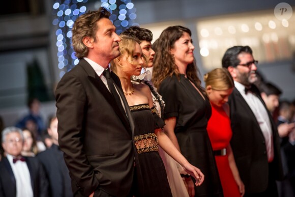 Louis-Do de Lencquesaing, Lily-Rose Depp, Soko - Montée des marches du film "I, Daniel Blake" lors du 69ème Festival International du Film de Cannes. Le 13 mai 2016. © Dominique Jacovides-Cyril Moreau/Bestimage