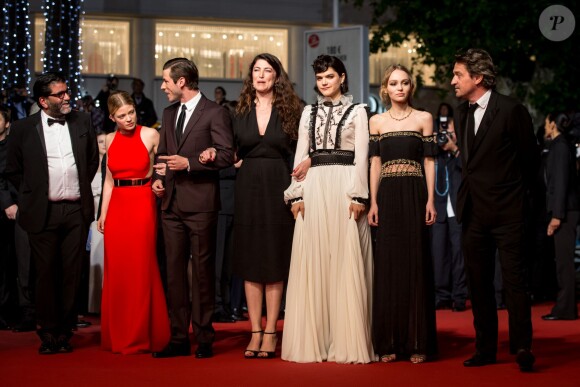 Guest, Mélanie Thierry, Gaspard Ulliel, Stéphanie Di Giusto, Soko, Lily-Rose Depp, Louis-Do de Lencquesaing - Montée des marches du film "I, Daniel Blake" lors du 69ème Festival International du Film de Cannes. Le 13 mai 2016. © Dominique Jacovides-Cyril Moreau/Bestimage