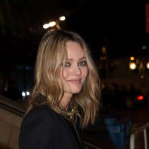 Vanessa Paradis accompagnée de l'attaché de presse de La Danseuse André-Paul Ricci et de sa meilleure amie sortant de la projection du film "La Danseuse" lors du 69ème Festival International du Film de Cannes, le 13 mai 2016, film dans lequel sa fille Lily-Rose Depp interprète un rôle. © Dominique Jacovides- Cyril Moreau/Bestimage