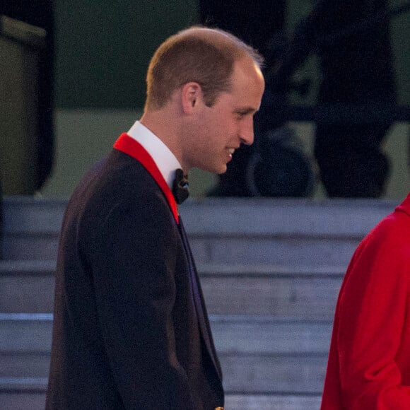 Le prince William et la duchesse Catherine de Cambridge lors du spectacle équestre présenté le 15 mai 2016 au château de Windsor en l'honneur des 90 ans de la reine Elizabeth II.