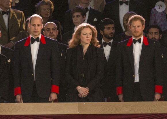 Le prince William et le prince Harry lors du spectacle équestre présenté le 15 mai 2016 au château de Windsor en l'honneur des 90 ans de la reine Elizabeth II.