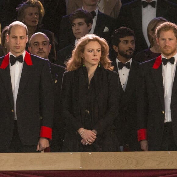 Le prince William et le prince Harry lors du spectacle équestre présenté le 15 mai 2016 au château de Windsor en l'honneur des 90 ans de la reine Elizabeth II.