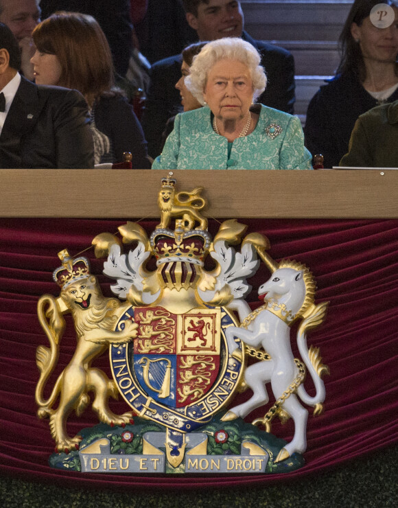 La reine Elizabeth II lors du spectacle équestre présenté le 15 mai 2016 au château de Windsor pour ses 90 ans.