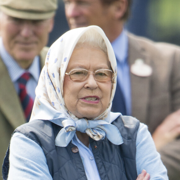 La reine Elizabeth II au Royal Windsor Horse Show à Windsor le 12 mai 2016.