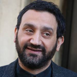 Semi-Exclusif - Cyril Hanouna - Arrivées des people à la radio Europe1 à Paris le 14 avril 2016