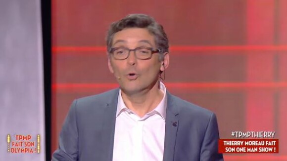 Thierry Moreau dans la peau d'un humoriste dans "TPMP fait son Olympia", le 19 mai 2016, sur D8