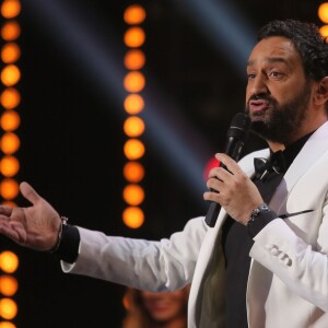 Exclusif - Cyril Hanouna - Prime time en direct de l'émission "Touche pas à mon poste fait son Olympia !" à l'Olympia, Paris le 19 mai 2016. L'émission produite par H2O Productions était retransmise en direct sur D8. © CVS/Bestimage