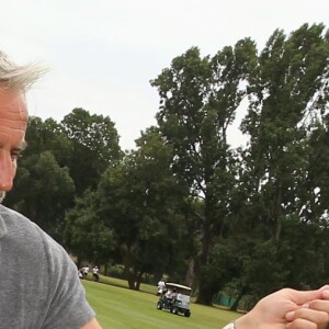 David Ginola et Dany Boon complices lors de la 4e édition de la Mapauto Golf Cup à Mandelieu-la-Napoule, le 12 juin 2015.