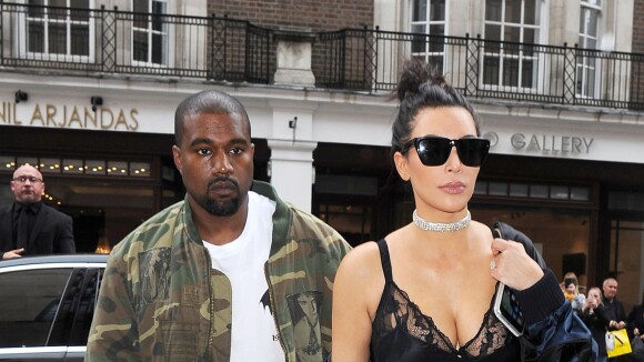 Kim Kardashian : En nuisette ou robe scintillante, ultrachic avec Kanye West
