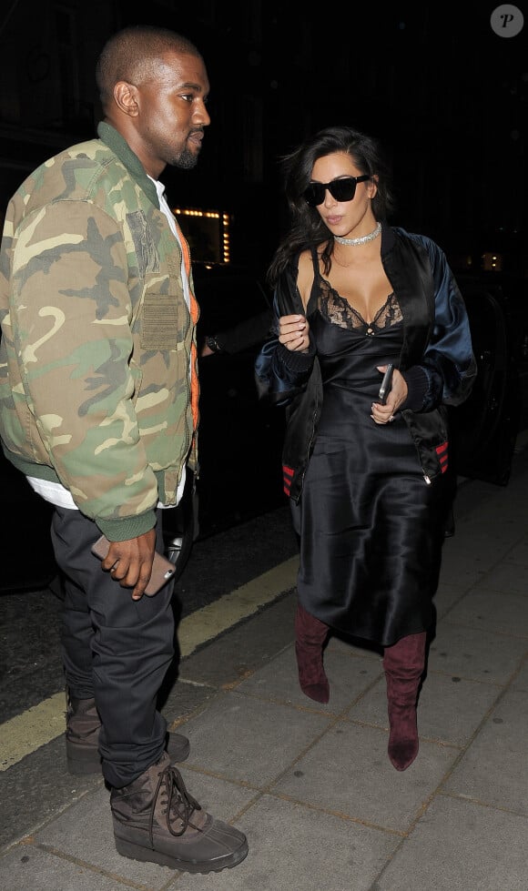 Kim Kardashian et son mari Kanye West arrivent au restaurant "Hakkasan" à Londres, le 21 mai 2016