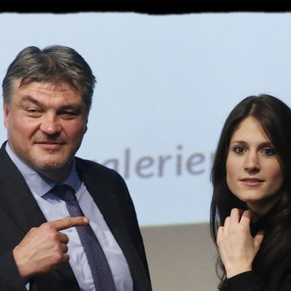 David Douillet et Vanessa, sa compagne lors d'une réunion publique Les Républicains, espace Gérard Philippe à Sartrouville, le 27 octobre 2015, dans le cadre de la campagne pour les élections régionales en Ile de France de Valérie Pécresse.