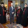 Le roi Carl XVI Gustaf de Suède reçoit le Patriarche Ignace Joseph III Younan de l'Église catholique syriaque pour un entretien au palais royal à Stockholm, le 26 mai 2016.