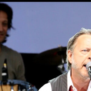 Renaud en concert au stade Charlety à Paris le 1er mai 2007
